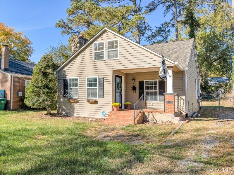 2716 Maplewood Rd
