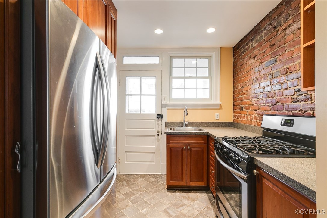 222 Roseneath Rd