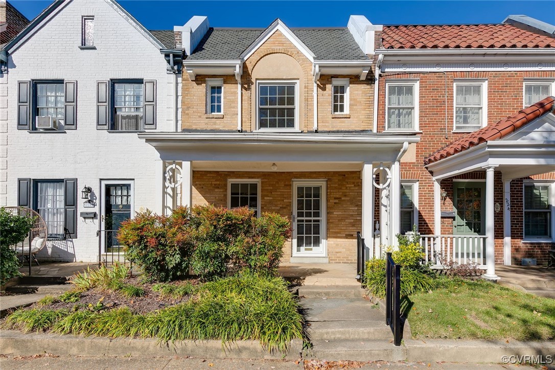 222 Roseneath Rd