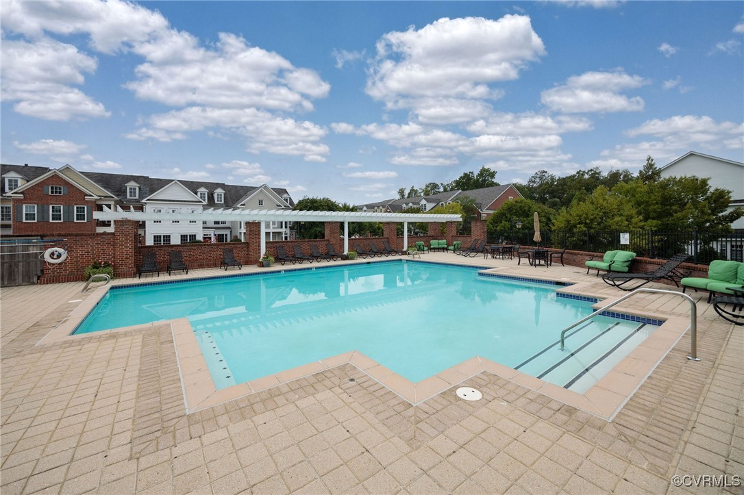 1113 Hyde Ln