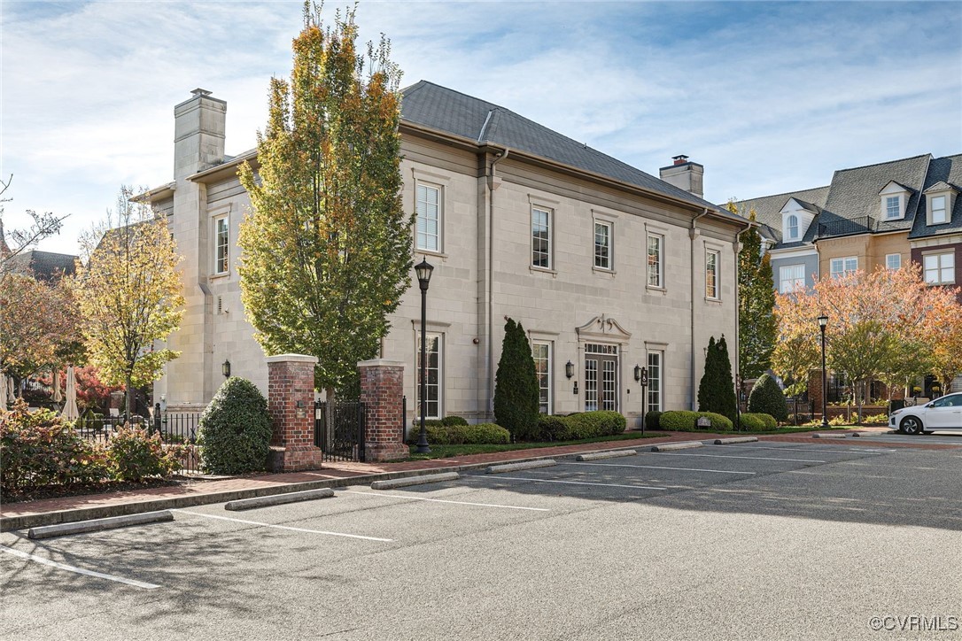 5225 Monument Ave Unit#4C