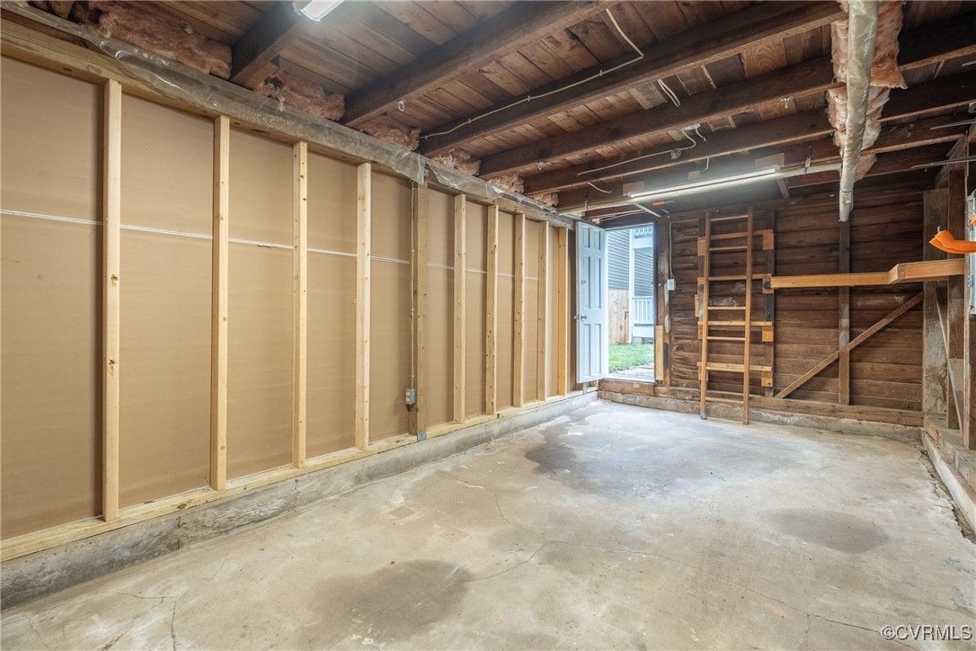 4512 Leonard Pky
