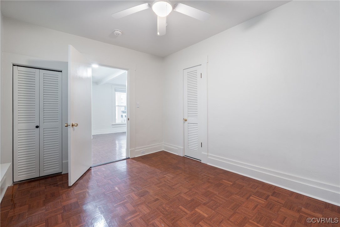 4512 Leonard Pky