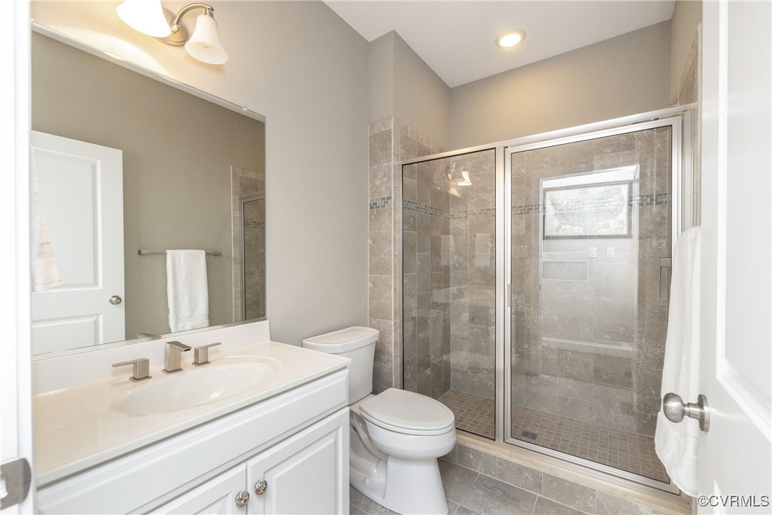 5127 Farmount Ter