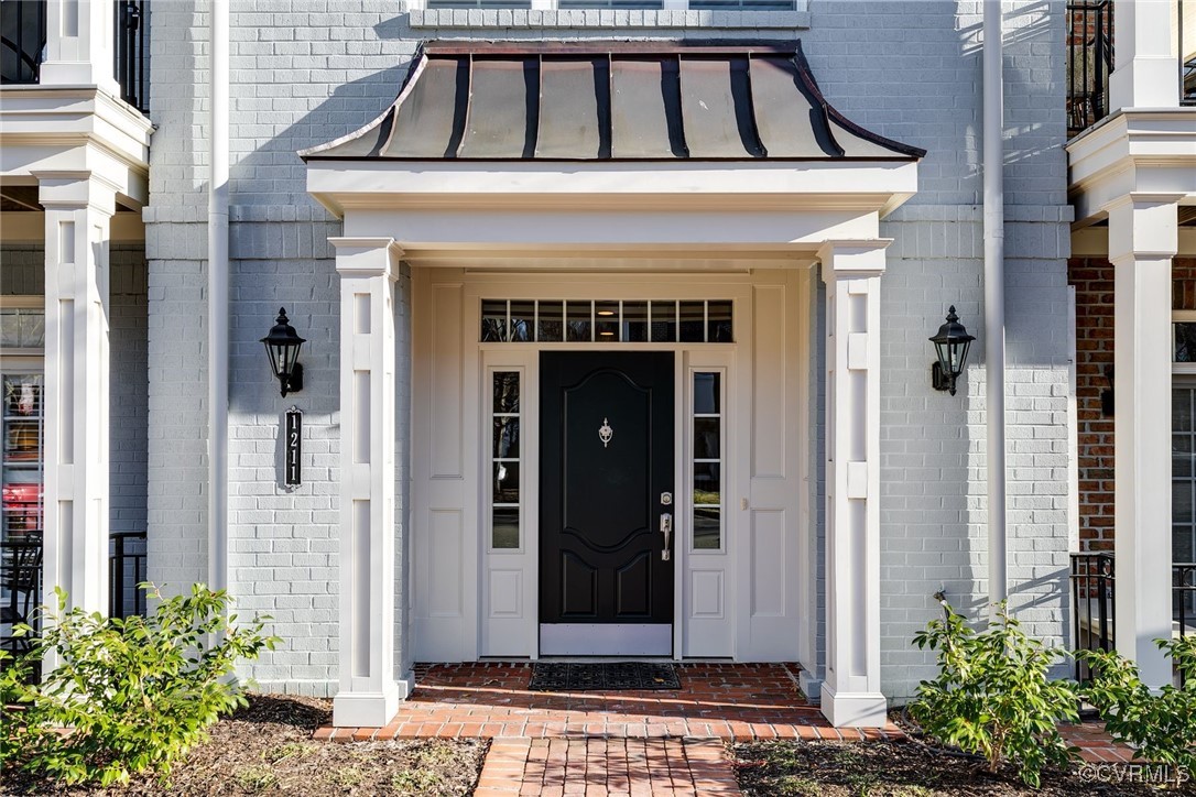 1211 Balustrade Blvd