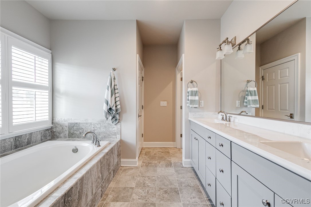 1211 Balustrade Blvd