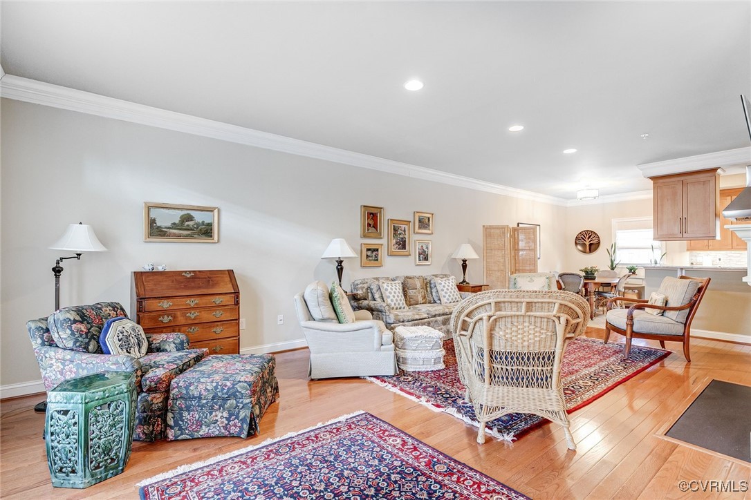 1211 Balustrade Blvd