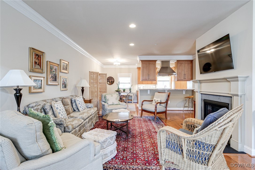 1211 Balustrade Blvd