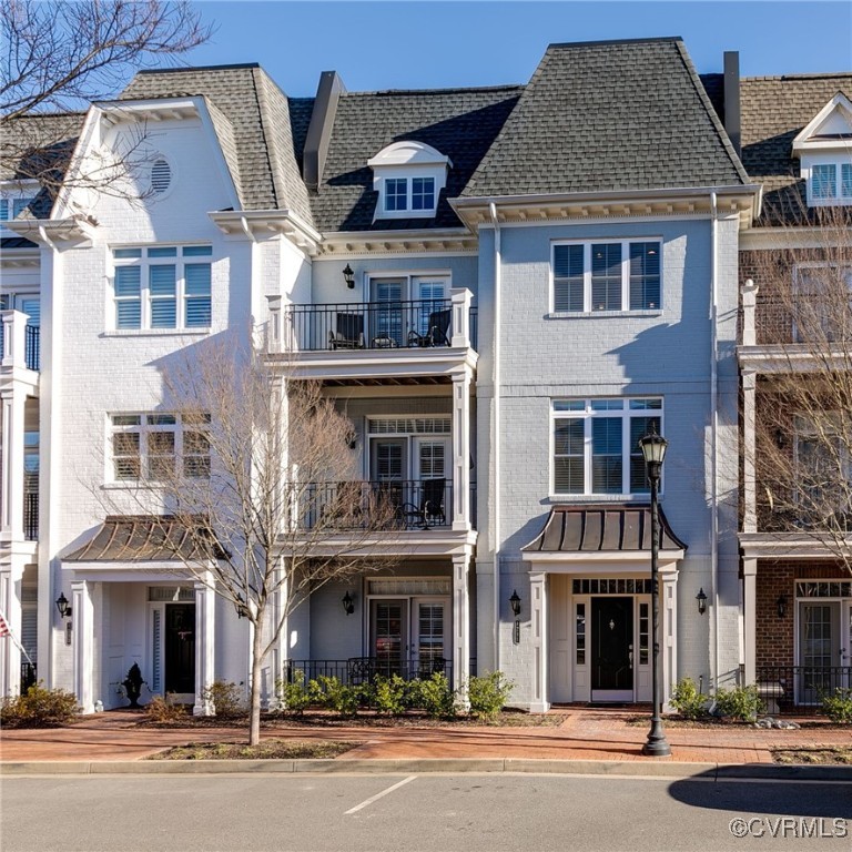 1211 Balustrade Blvd