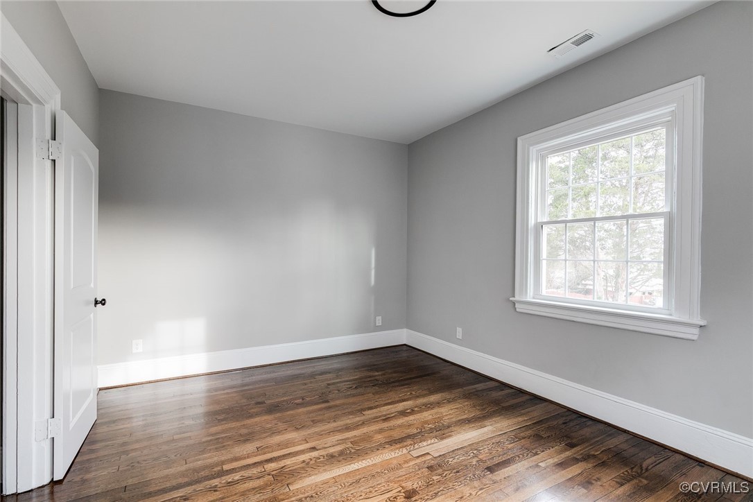 1150 W Washington St