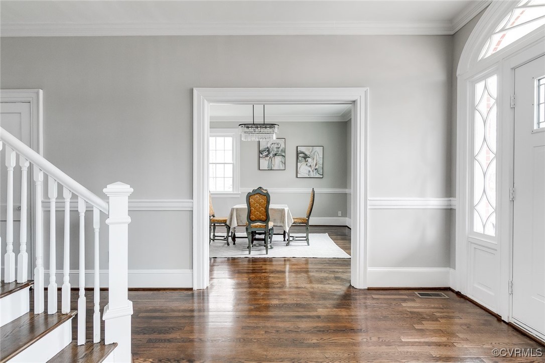 1150 W Washington St