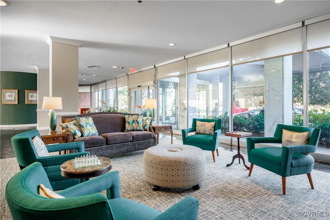 5100 Monument Ave Unit#710