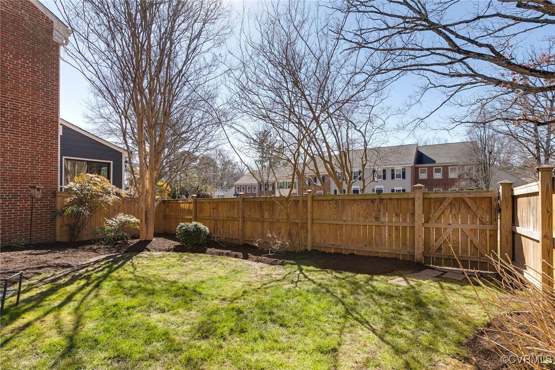 300 N Ridge Rd Unit#14