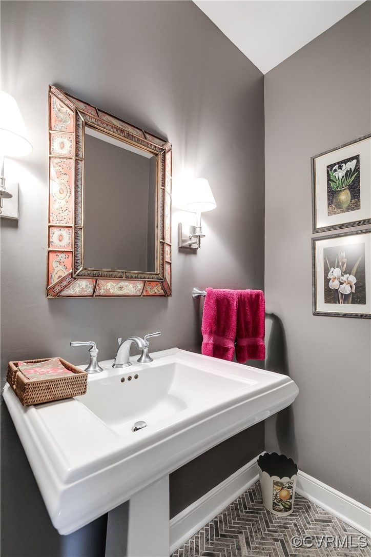 300 N Ridge Rd Unit#14