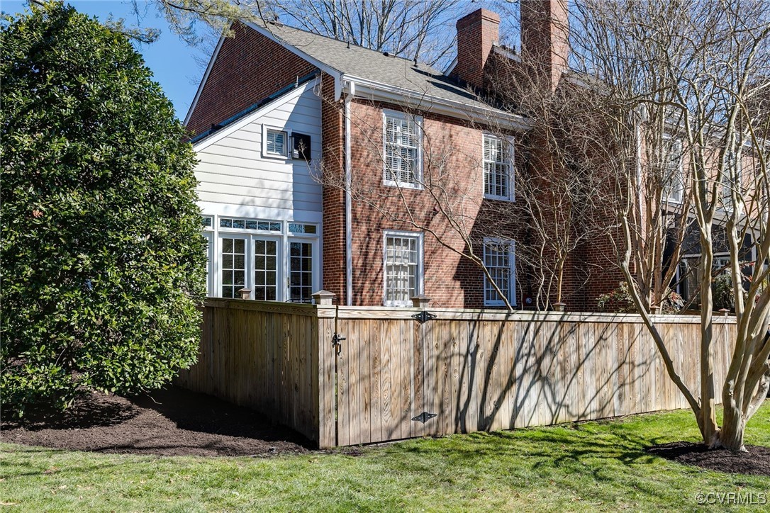 300 N Ridge Rd Unit#14