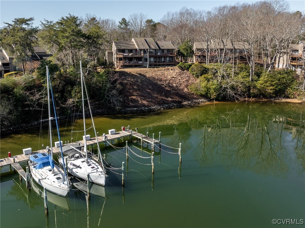 85 Mariners Point Ln Unit#D