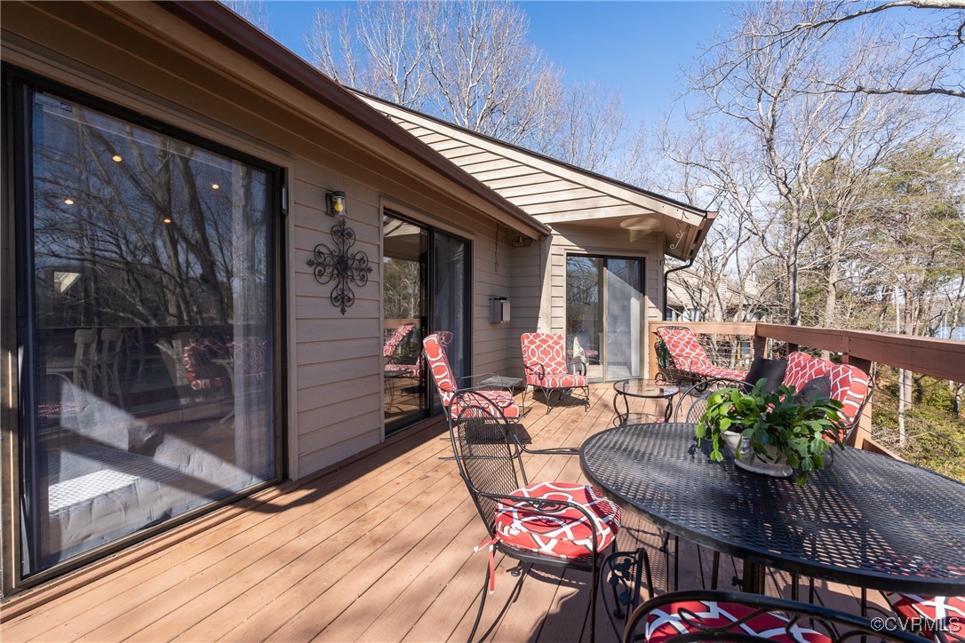 85 Mariners Point Ln Unit#D
