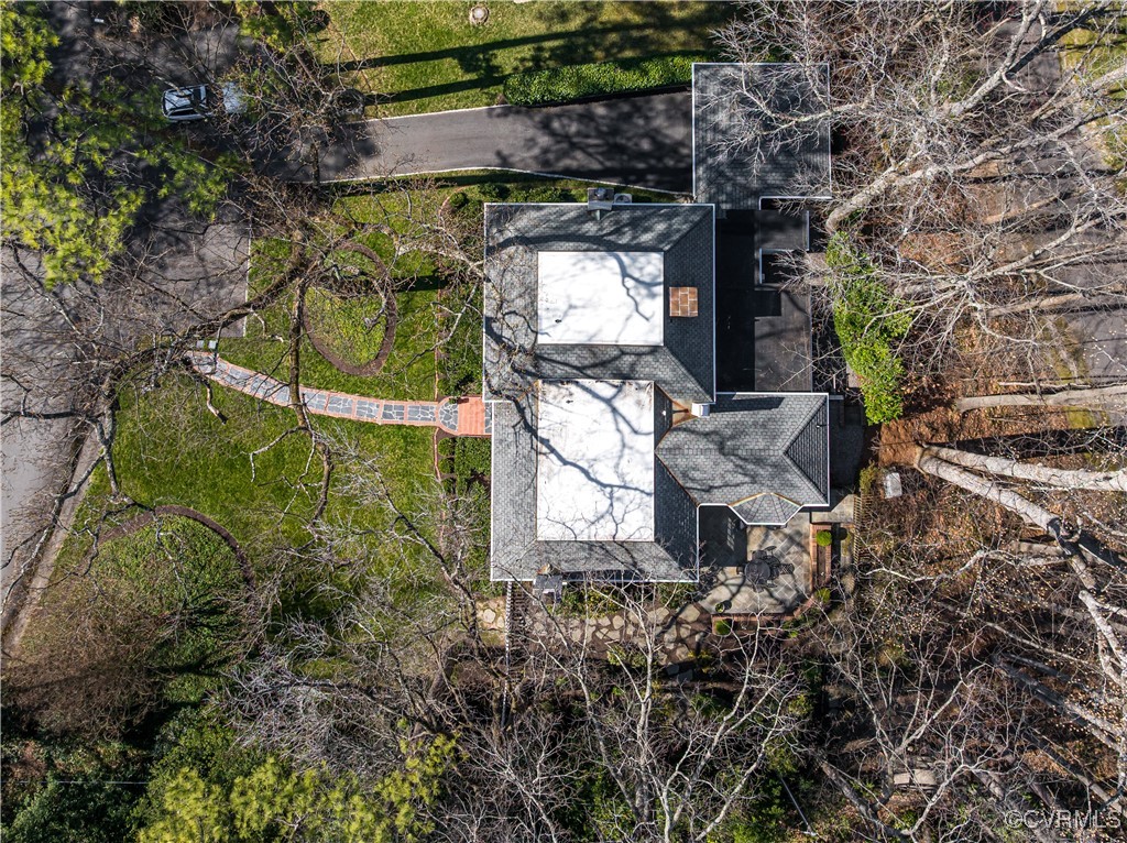 206 W Hillcrest Ave