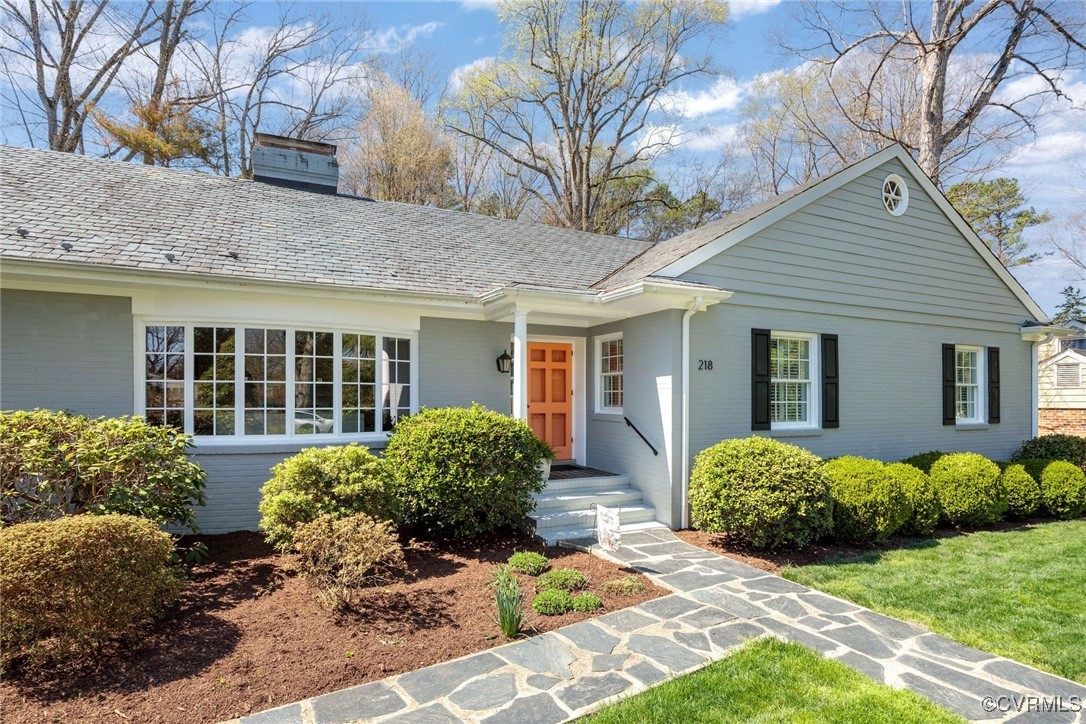 218 Ralston Rd