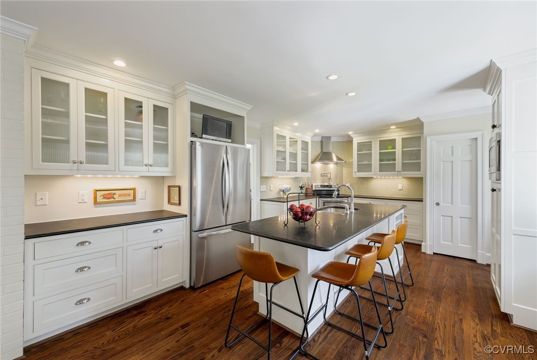 218 Ralston Rd