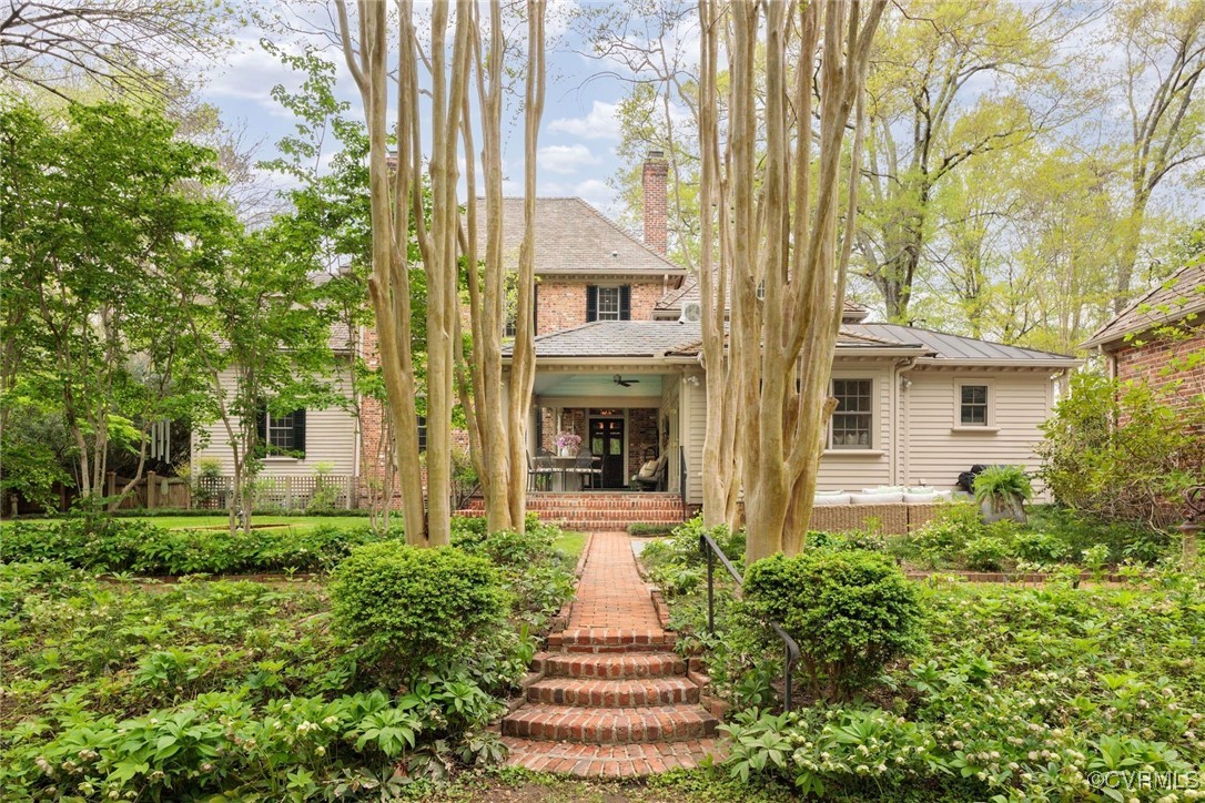 307 Stockton Ln