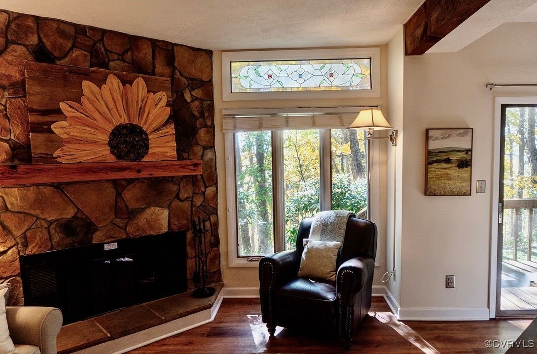 798 Laurelwood