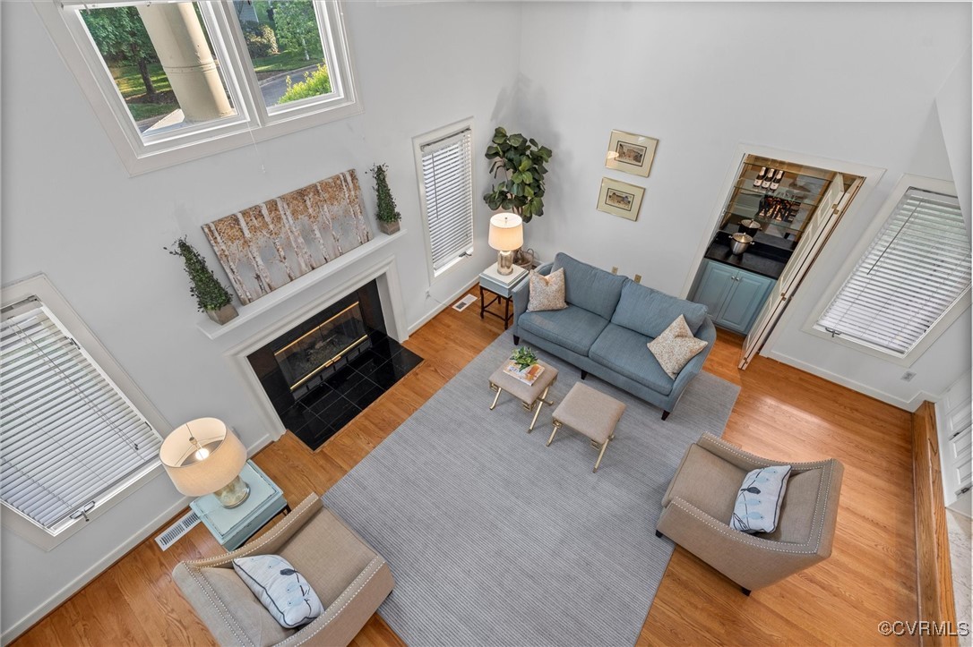 8209 Greystone West Cir