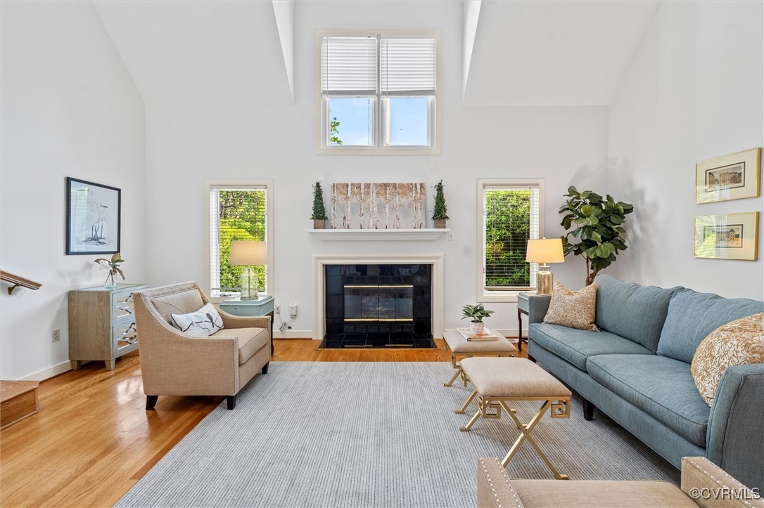 8209 Greystone West Cir