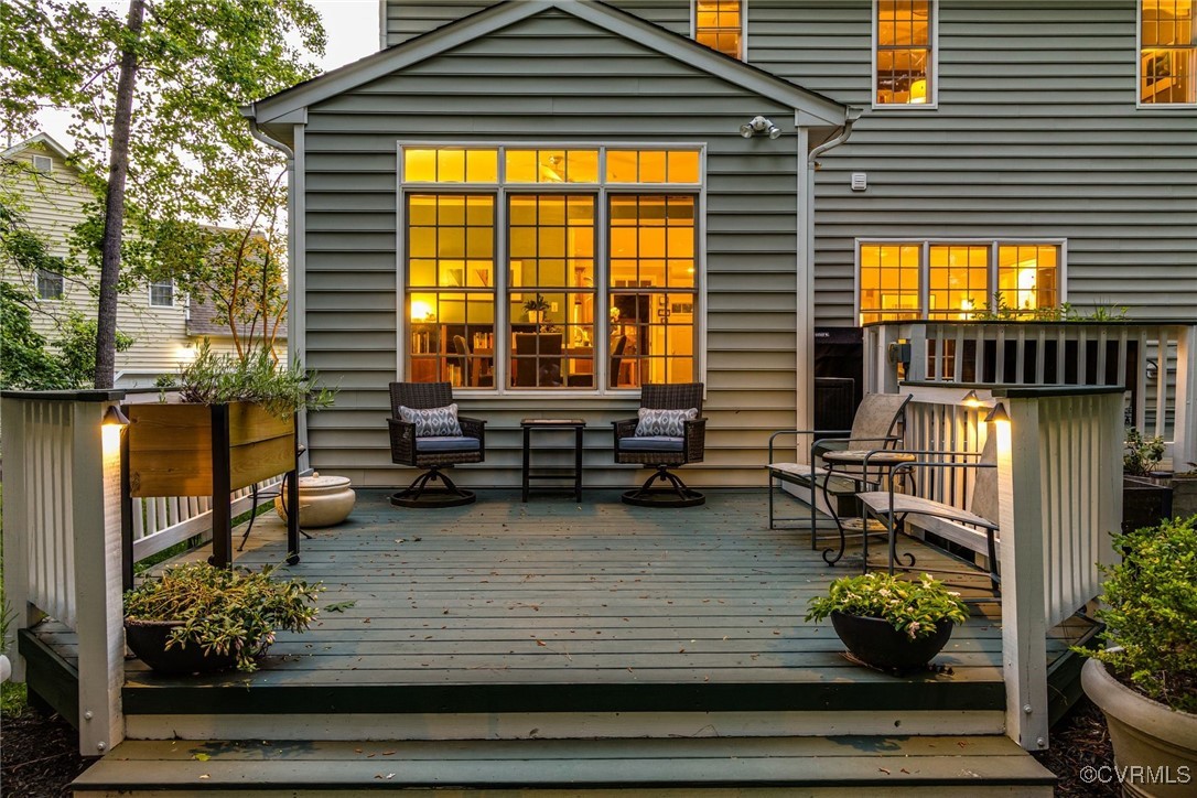 4909 Sadler Place Ct