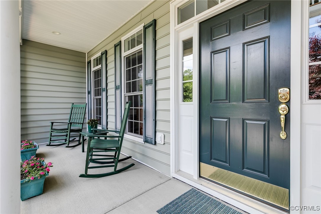 4909 Sadler Place Ct