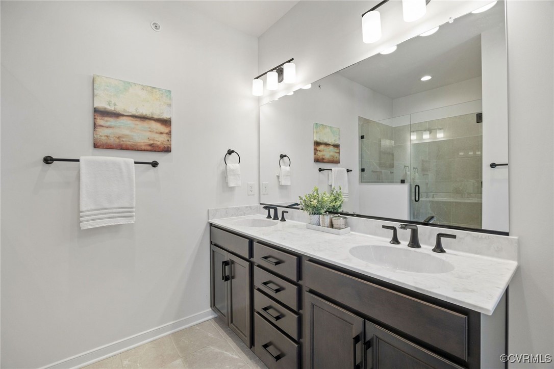 2270 Libbie Lake West St Unit#B