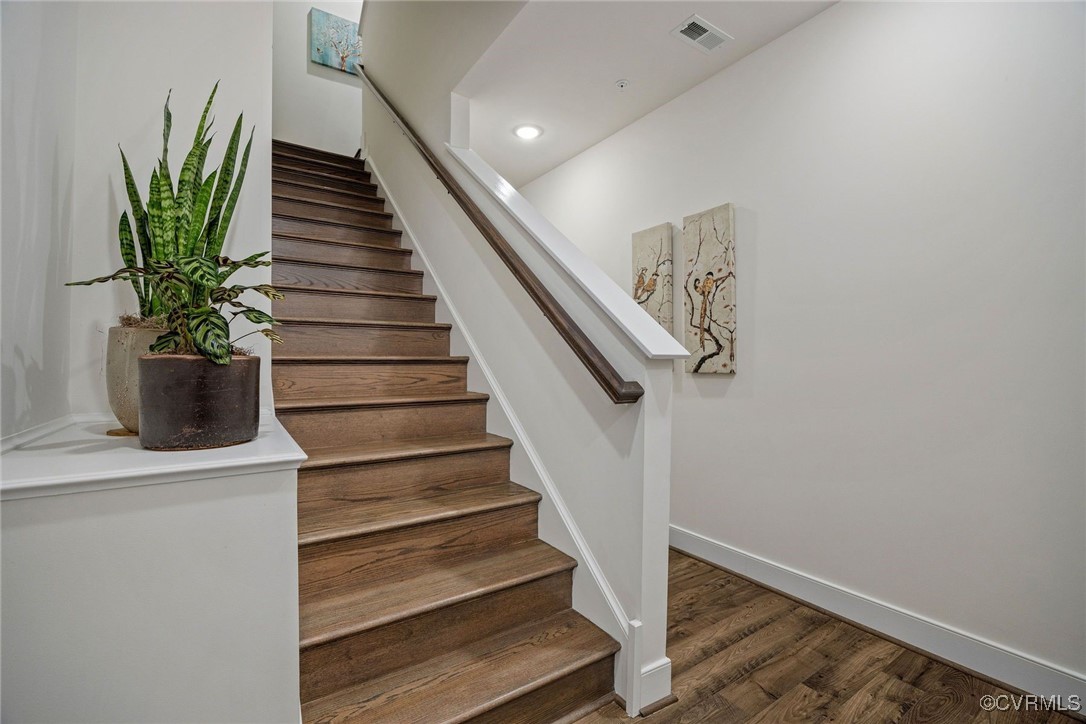 2270 Libbie Lake West St Unit#B