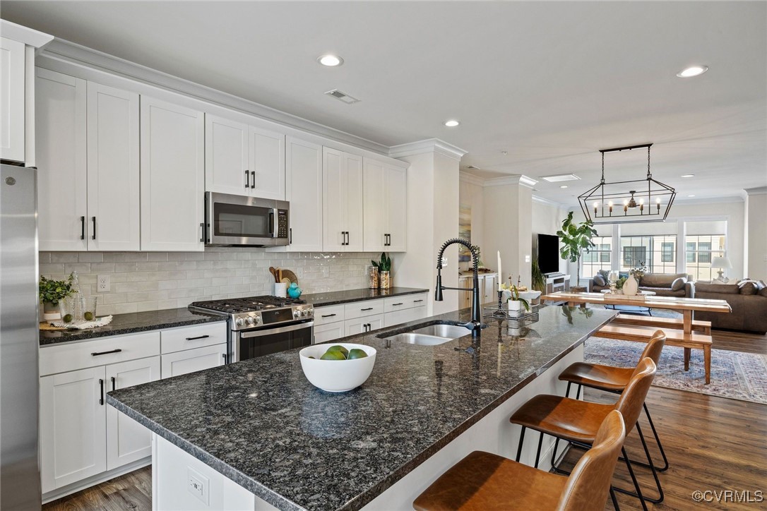 2270 Libbie Lake West St Unit#B