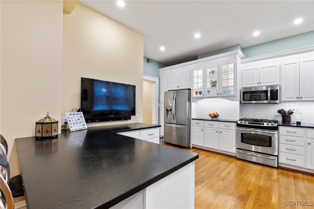 2510 Monument Ave Unit#U201