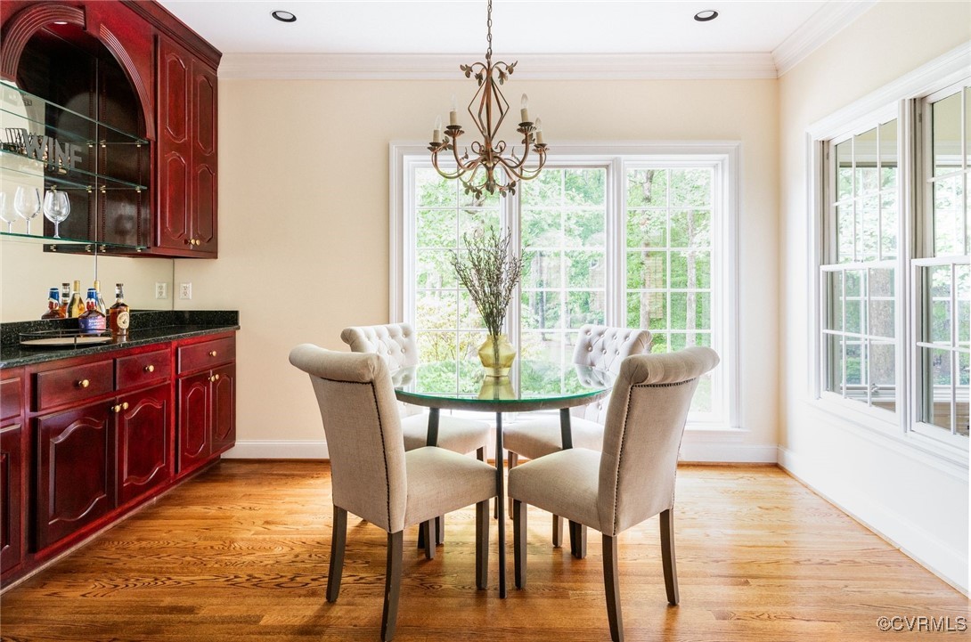 72 W Square Dr