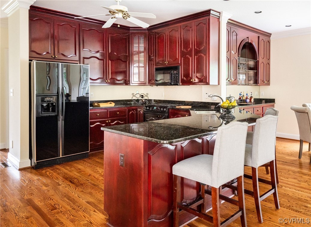 72 W Square Dr