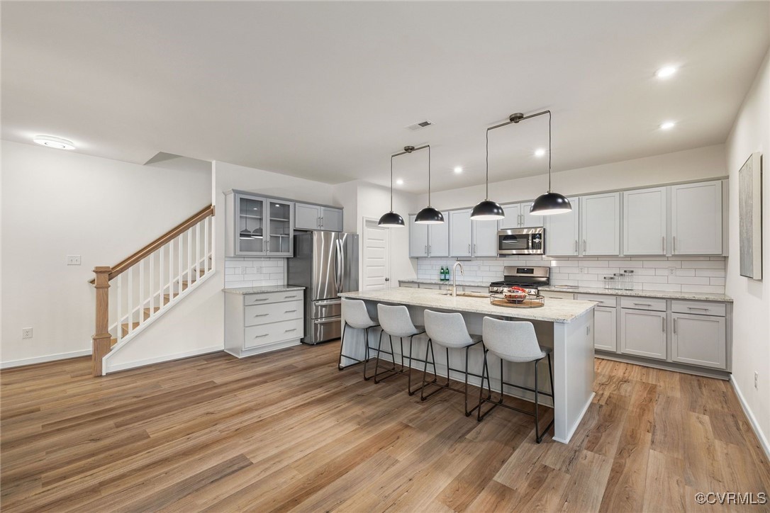 3033 Fletcher Aly