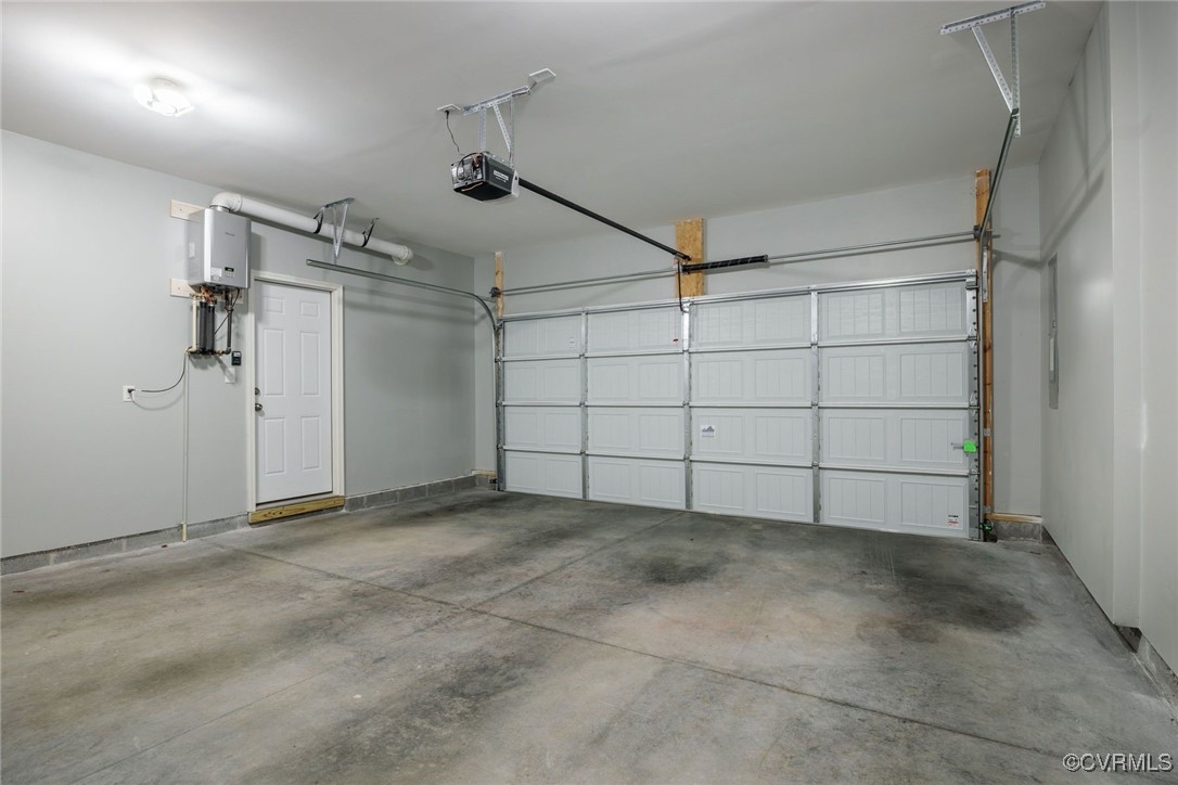 3033 Fletcher Aly