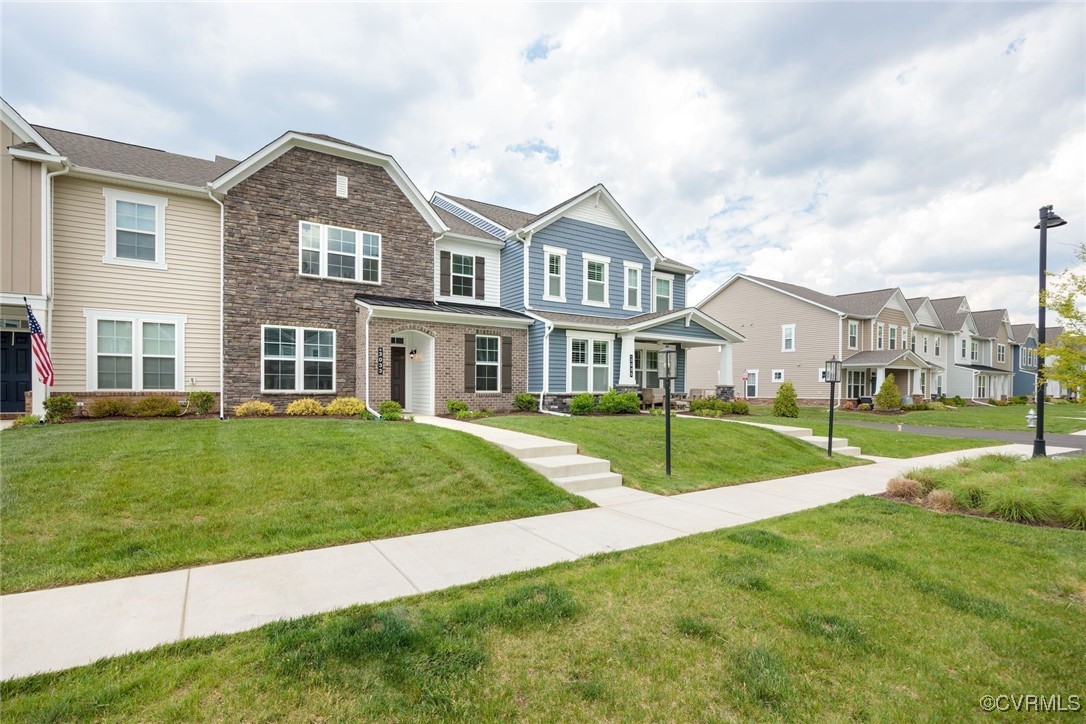 3033 Fletcher Aly
