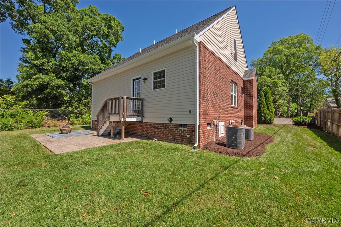 5319 Wythe Ave
