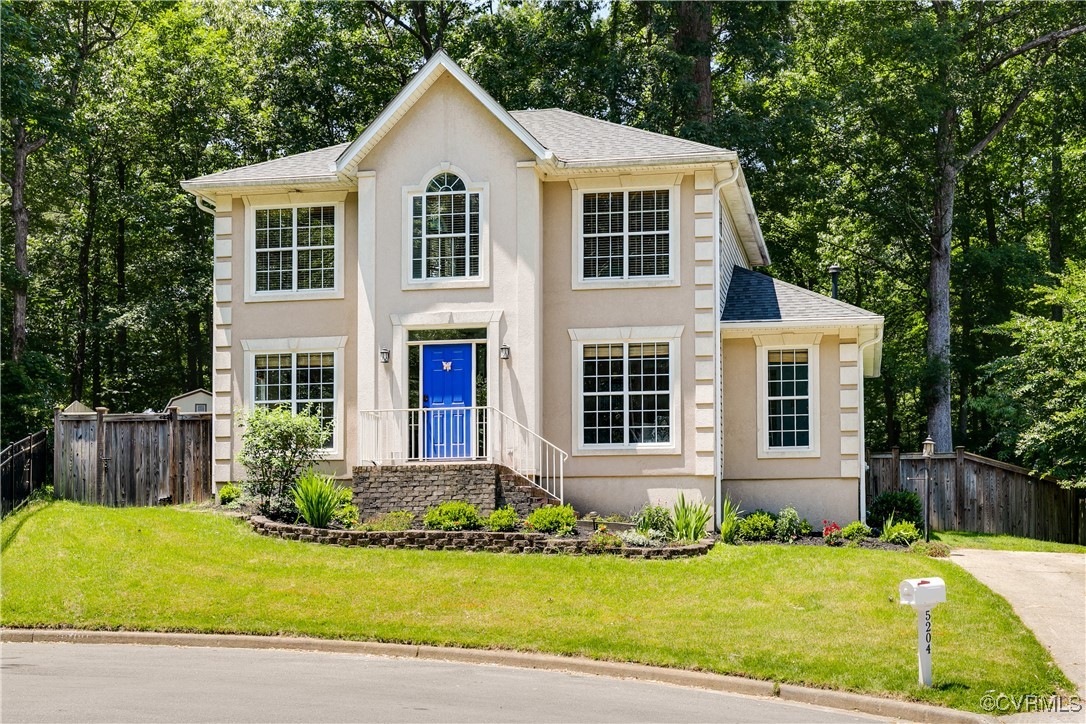 5204 Sylvan Ct