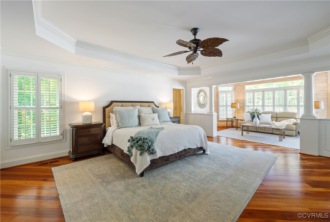 203 Randolph Square Ln