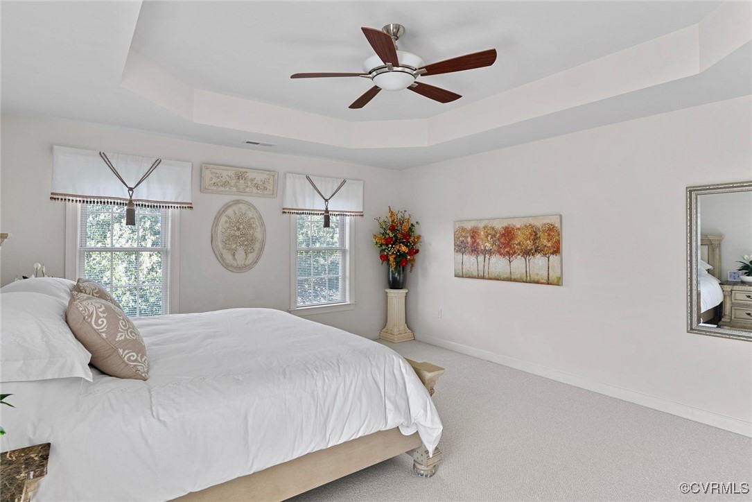 1406 Gravatt Way
