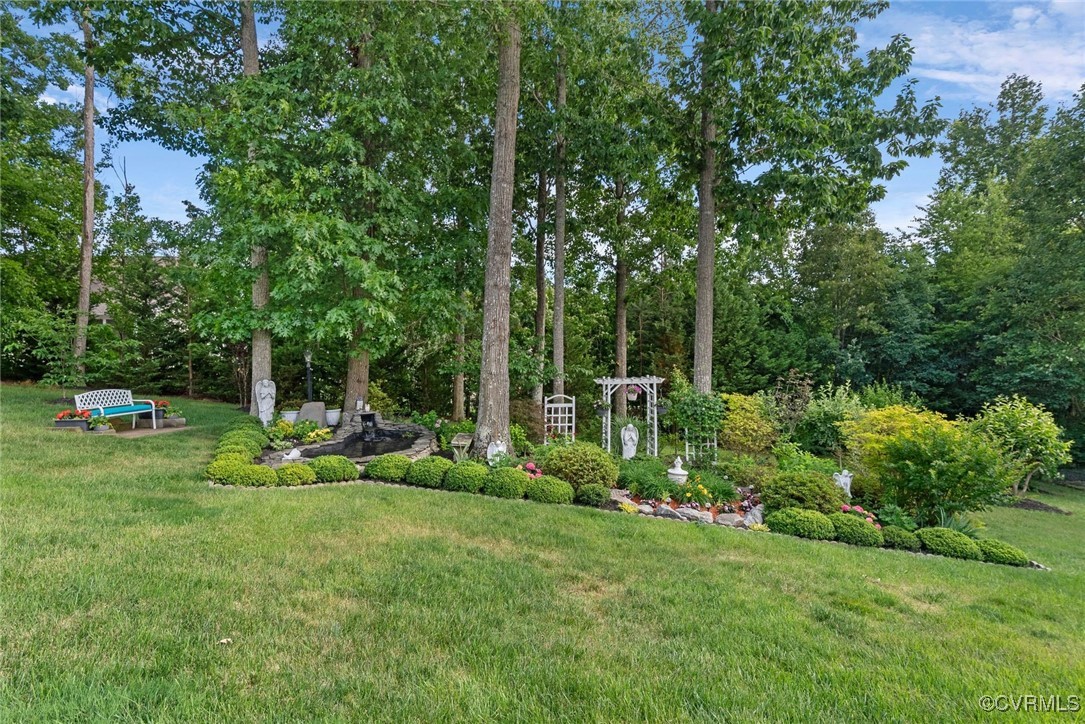 1406 Gravatt Way