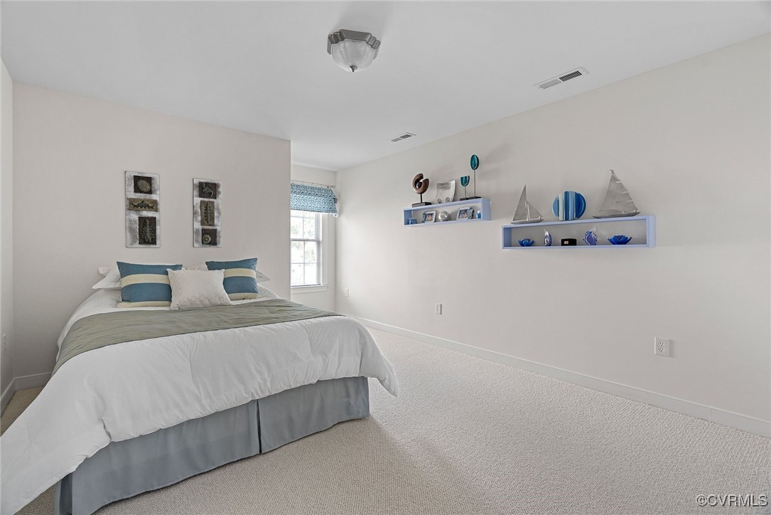 1406 Gravatt Way