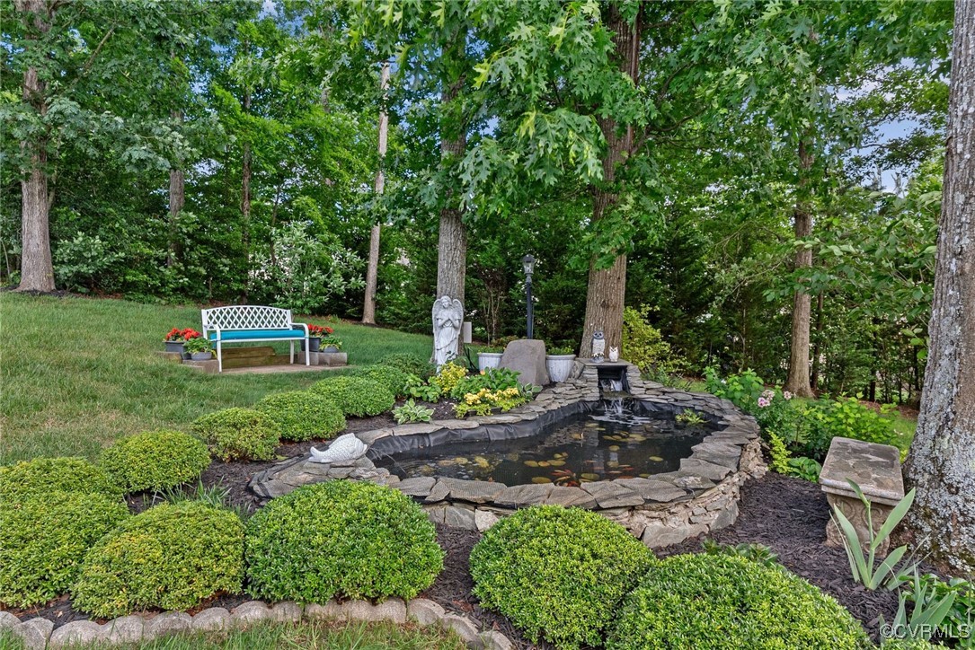 1406 Gravatt Way
