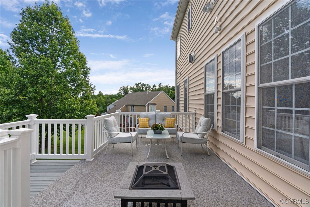 1406 Gravatt Way