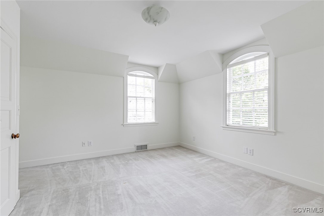 4 Paxton Rd