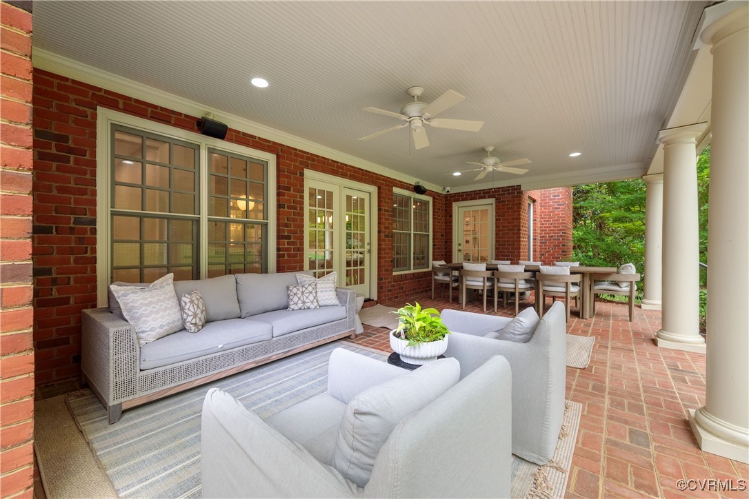 309 Wickham Glen Dr