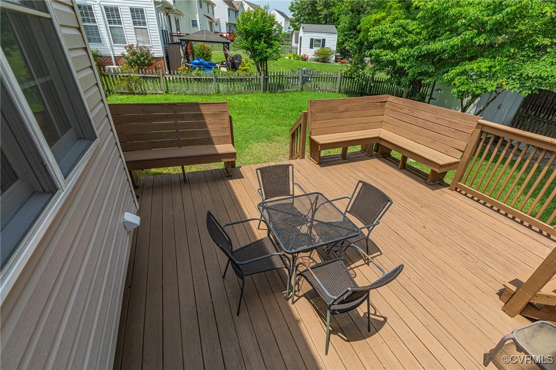 13901 Kentwood Forest Dr